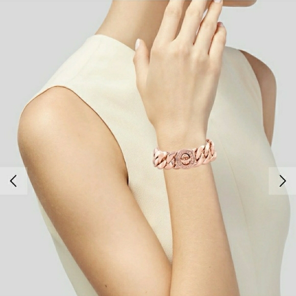 NWT! Marc Jacobs Rose Gold Chain Bracelet w/ Logo Detail Lock Clasp - Picture 2 of 4